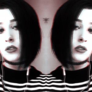 Meet your Posher, Juliette